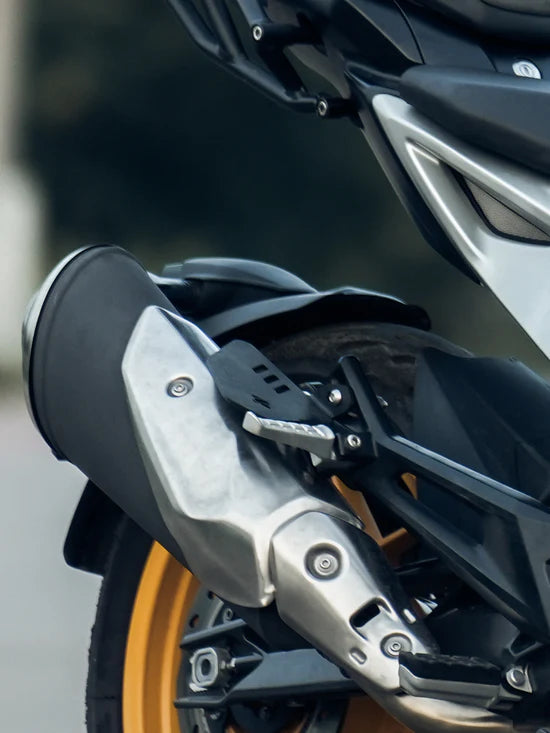 LCB Apache RTR 310 Bolter Foot Rest - Motodrift