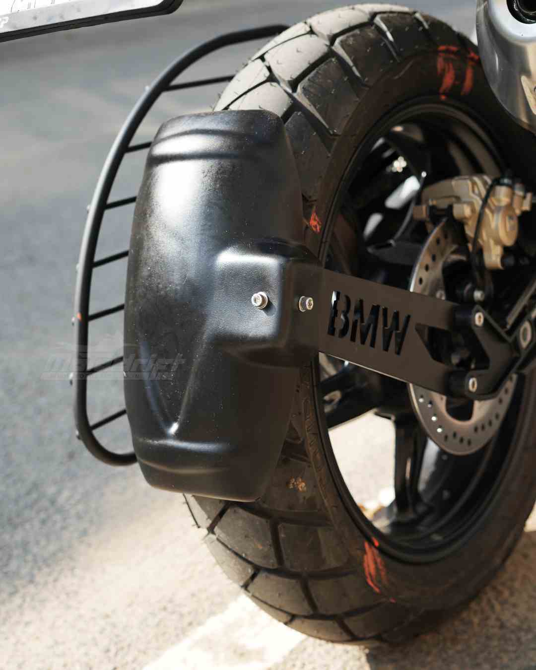 Premium Tyre Hugger For BMW G 310 GS - Motodrift