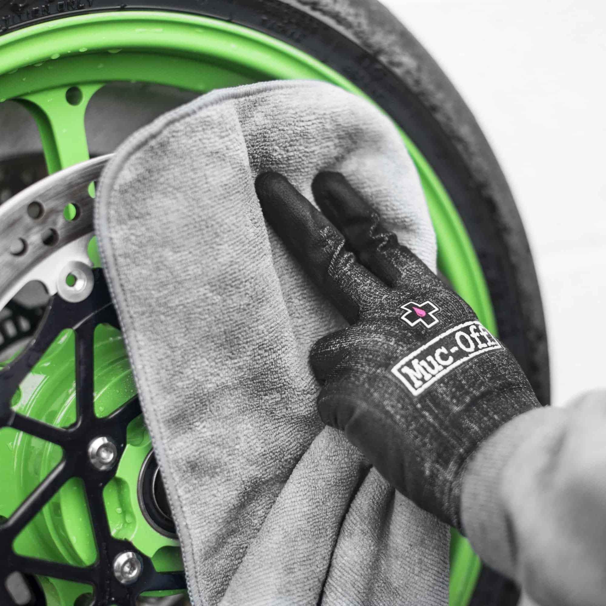 Muc-Off Premium Microfibre Polishing Cloth