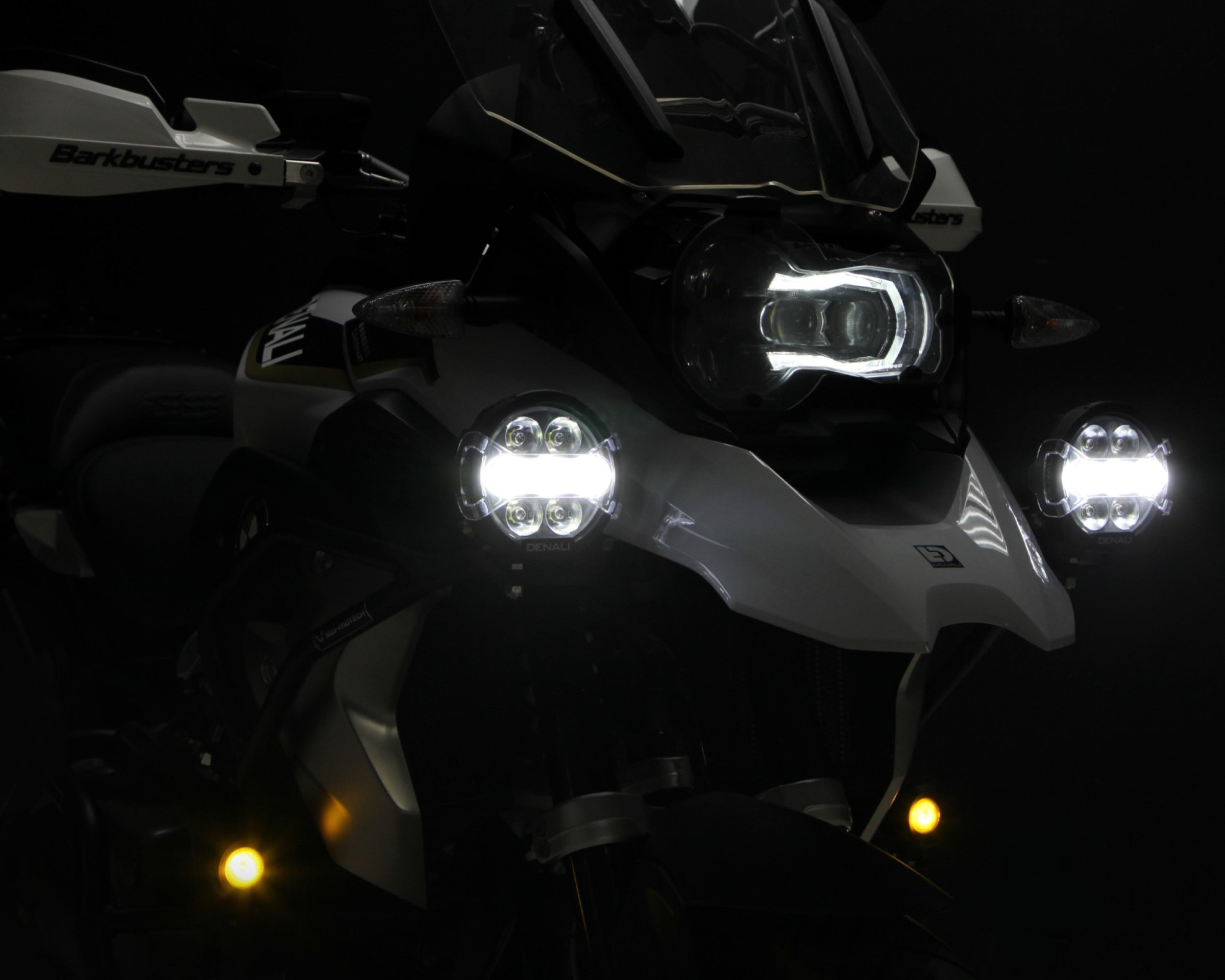 DENALI D7 PRO Multi-Beam Auxiliary Light Pods with Modular X-Lens System - Motodrift