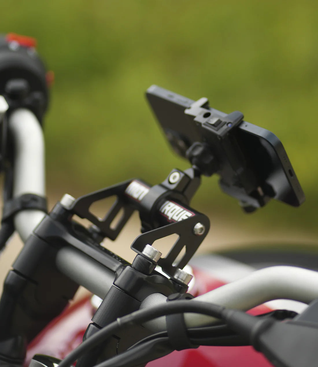 Moto Torque GPS Mount For Triumph Scrambler 400 X - Motodrift