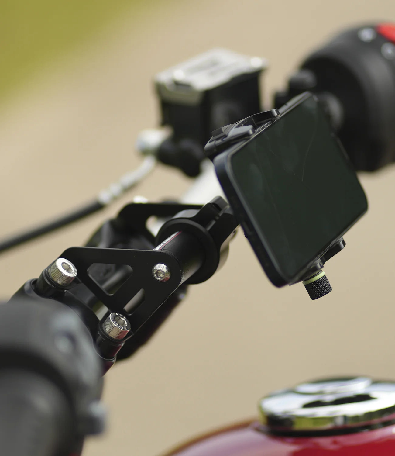 Moto Torque GPS Mount For Triumph Scrambler 400 X - Motodrift