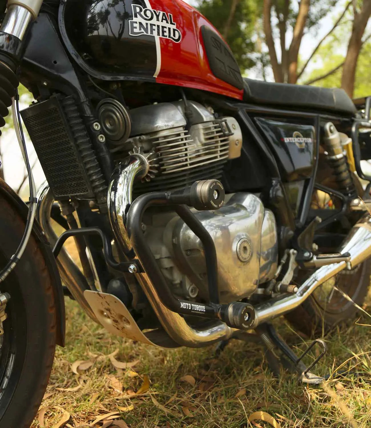 Moto Torque Interceptor 650 / GT 650 Crash Guard with Slider V 1.0 - Motodrift