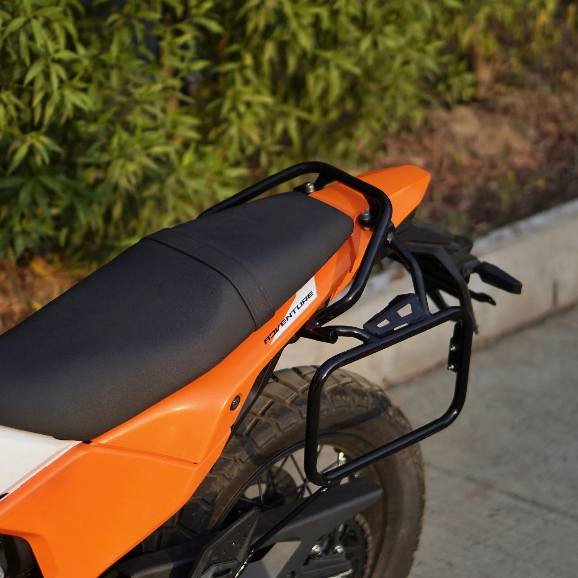 Auto Engina Pannier / Saddle Stay + Grab Bar For KTM 390 Adventure S / 390 Adventure X / 250 Adventure - Motodrift