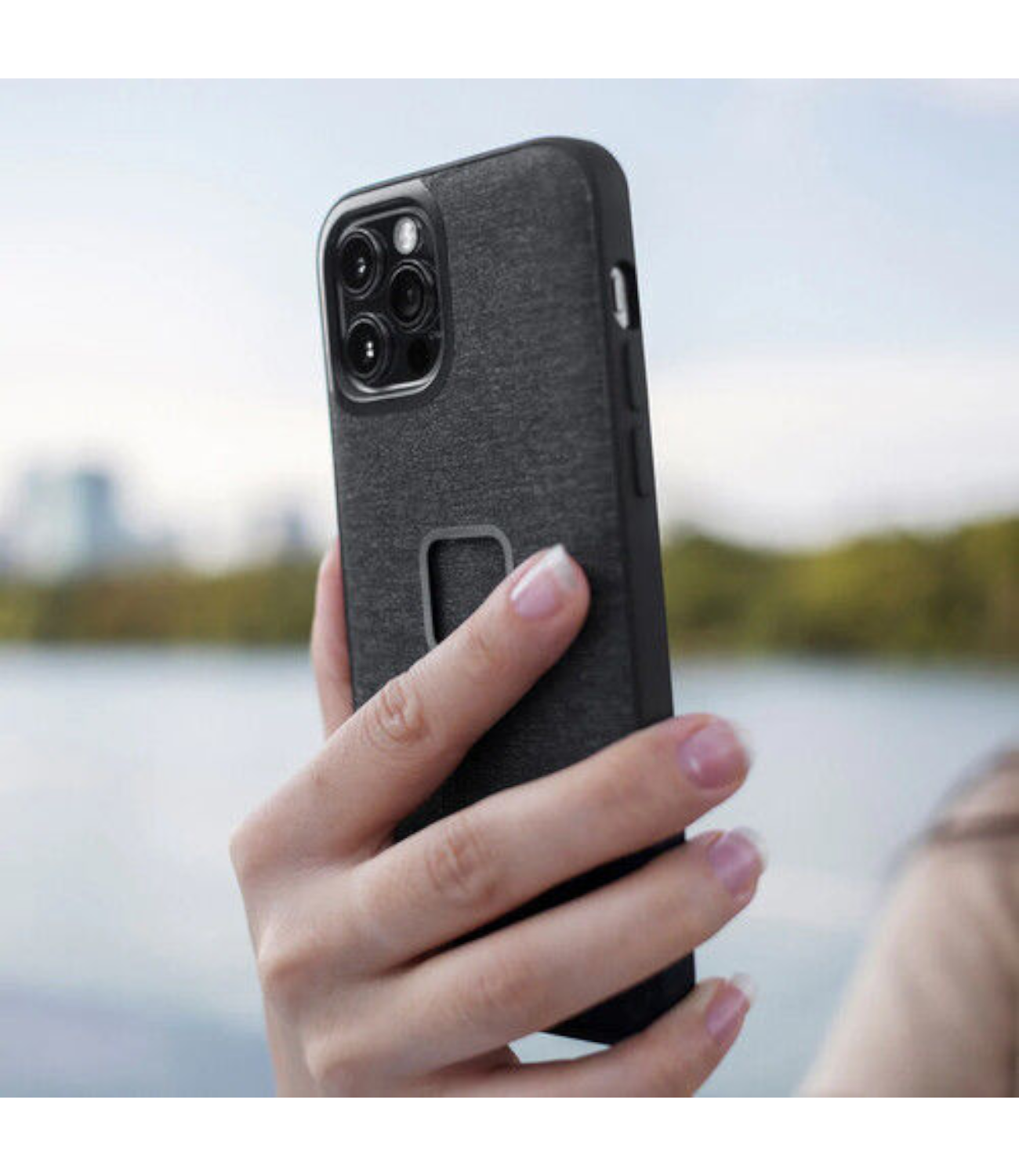 Peak Design Mobile Everyday Case For iPhone 15 Series – Charcoal - Motodrift