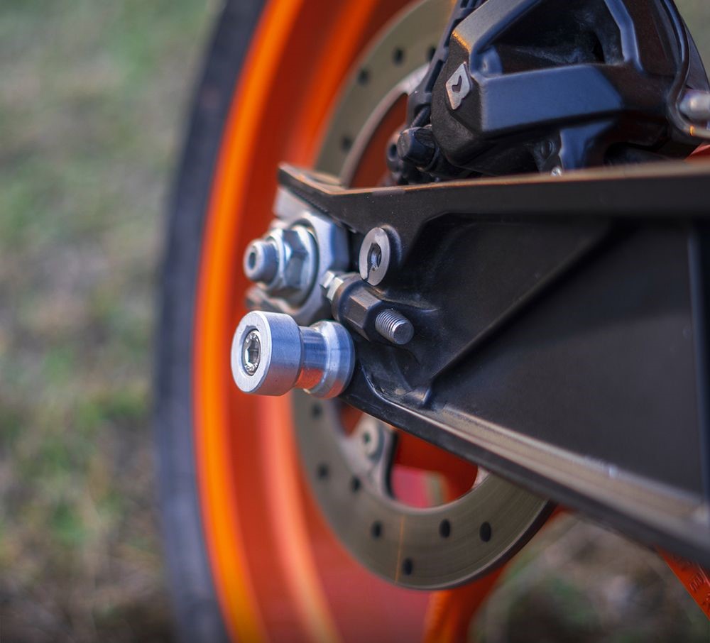 Zana Rear Paddock Spools For Ktm Duke 390 Gen 3 - Motodrift