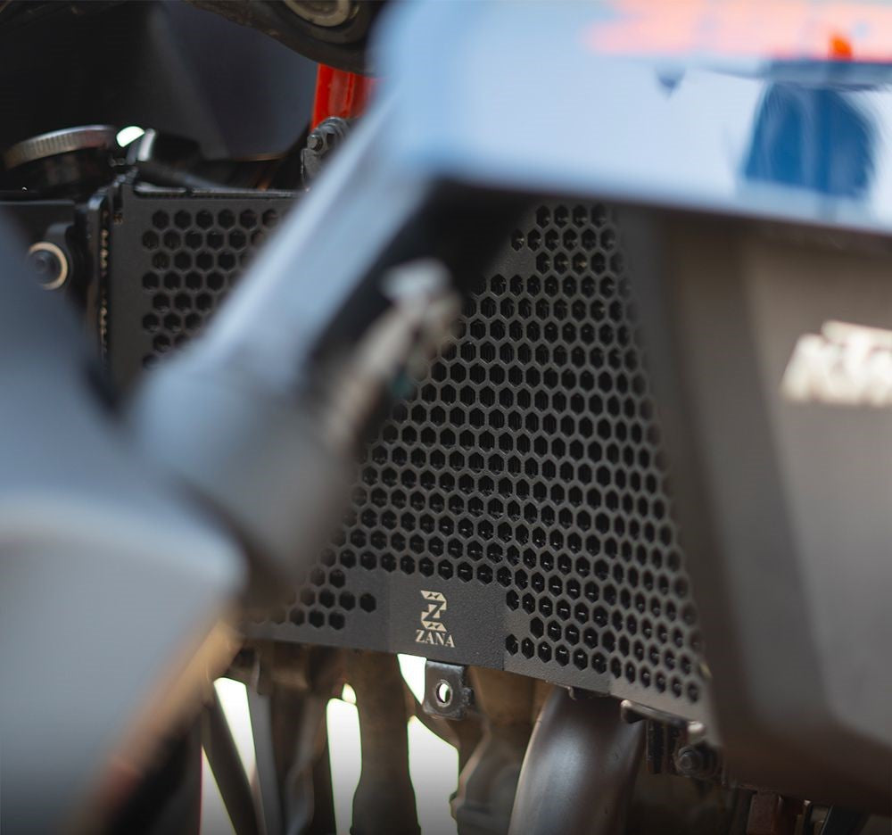 Zana Radiator Guard Honeycomb Black For Ktm Duke 390 Gen 3 - Motodrift