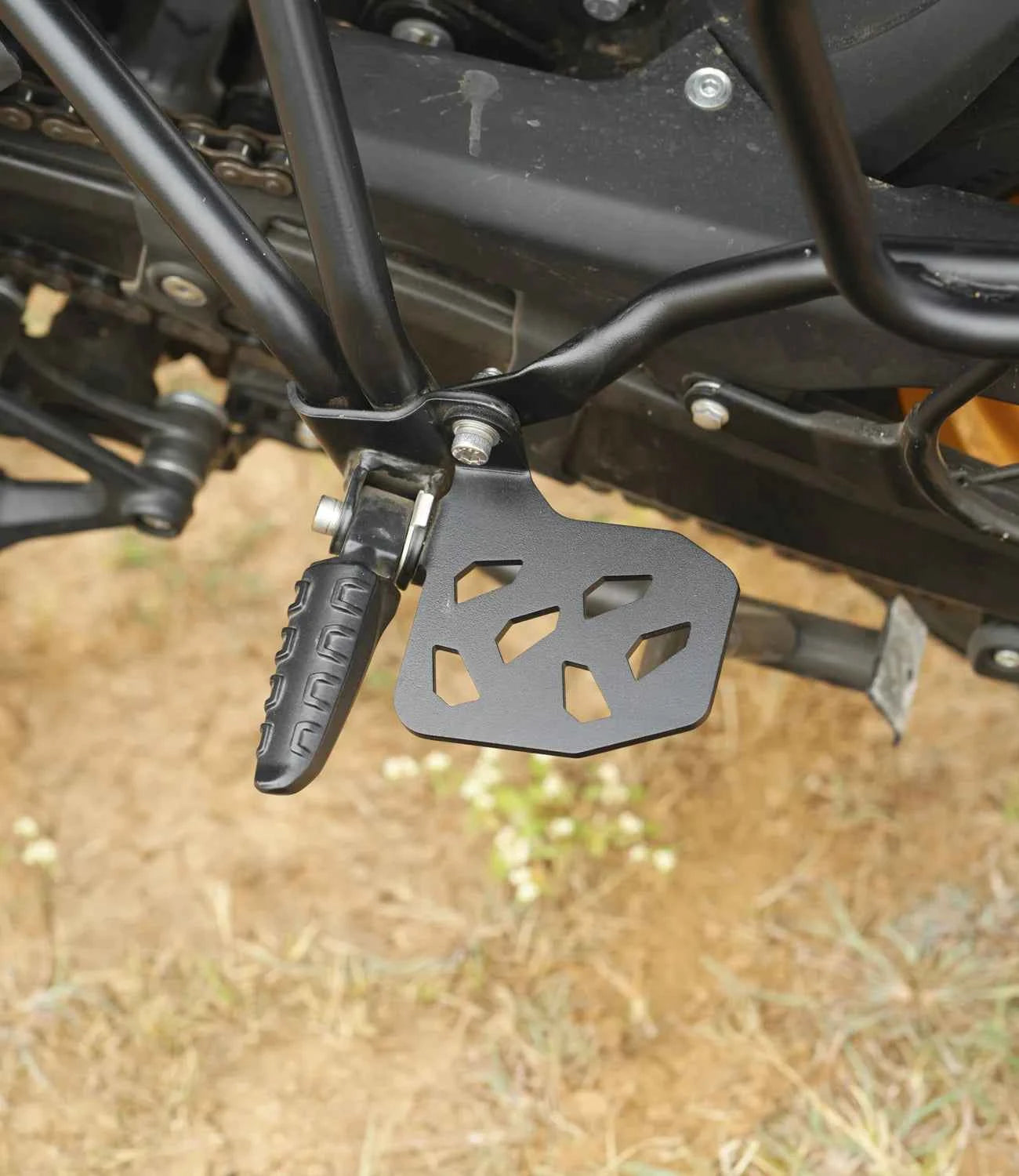 Moto Torque Pillion Footrests For Royal Enfield Himalayan 450 (Set) - Motodrift