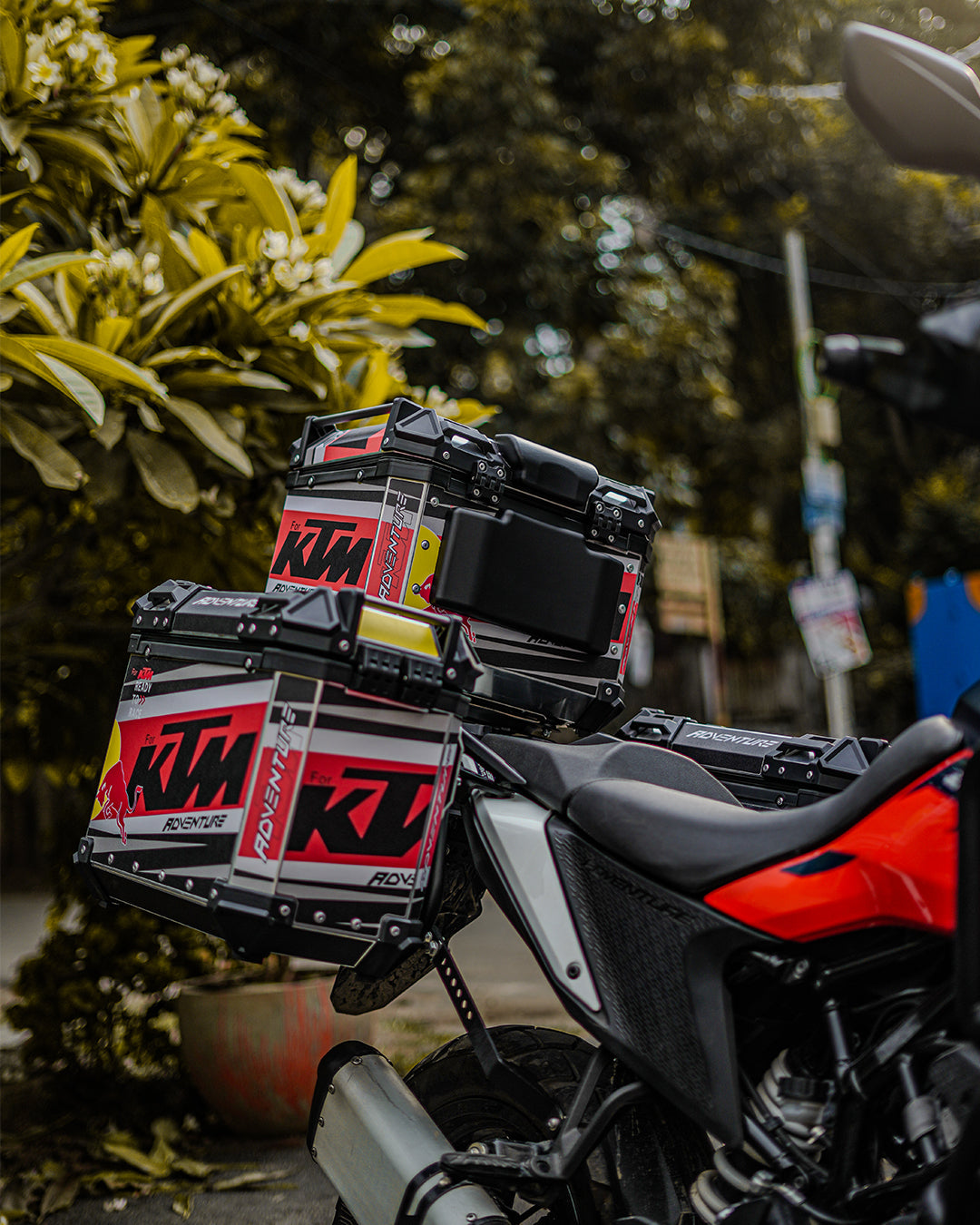LGP Premium Aluminium KTM Graphics Top Box & Panniers - Motodrift