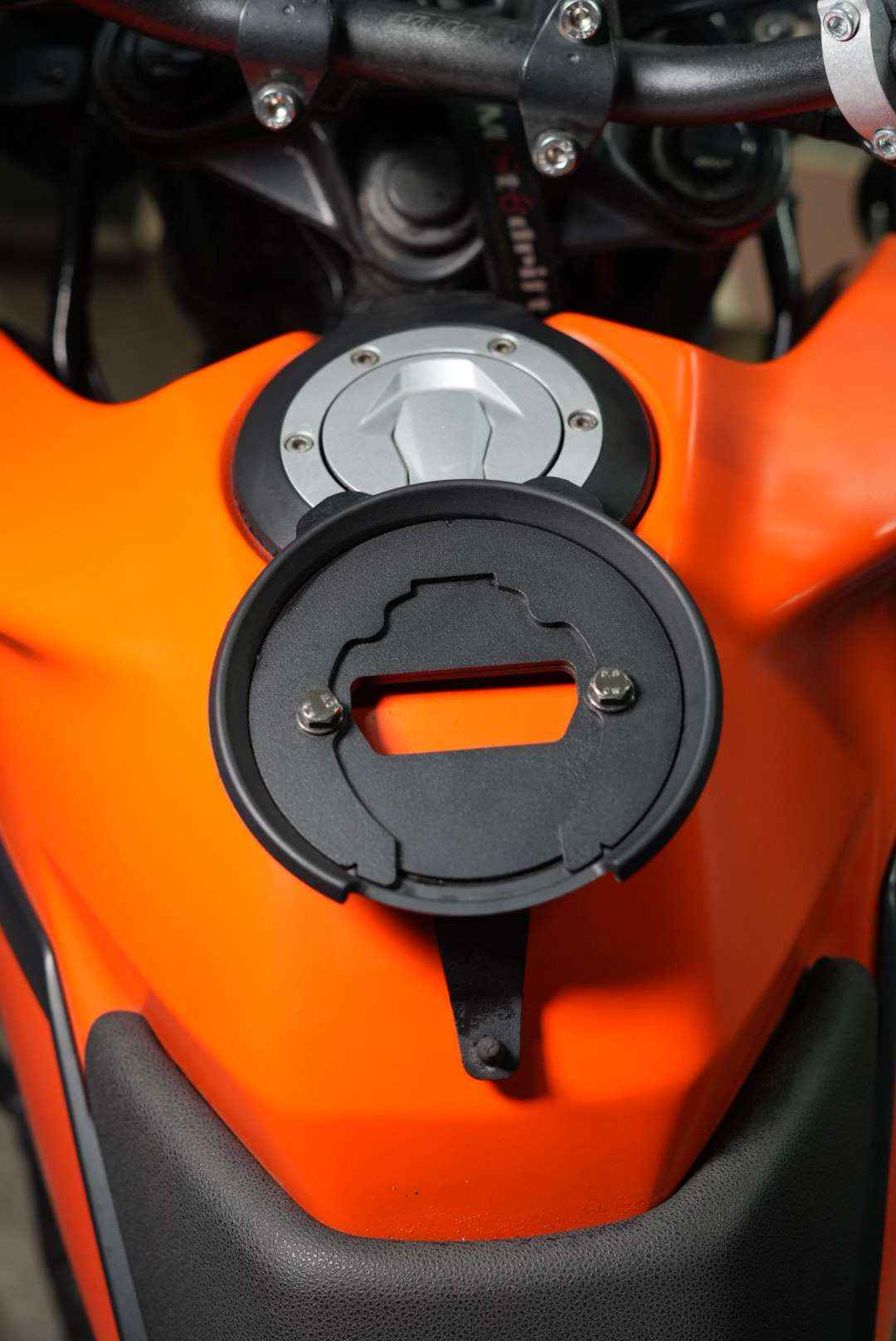 Givi Tank Ring KTM Adventure – Upgrade Your Ride for KTM Adventure 250 / 390 - Motodrift