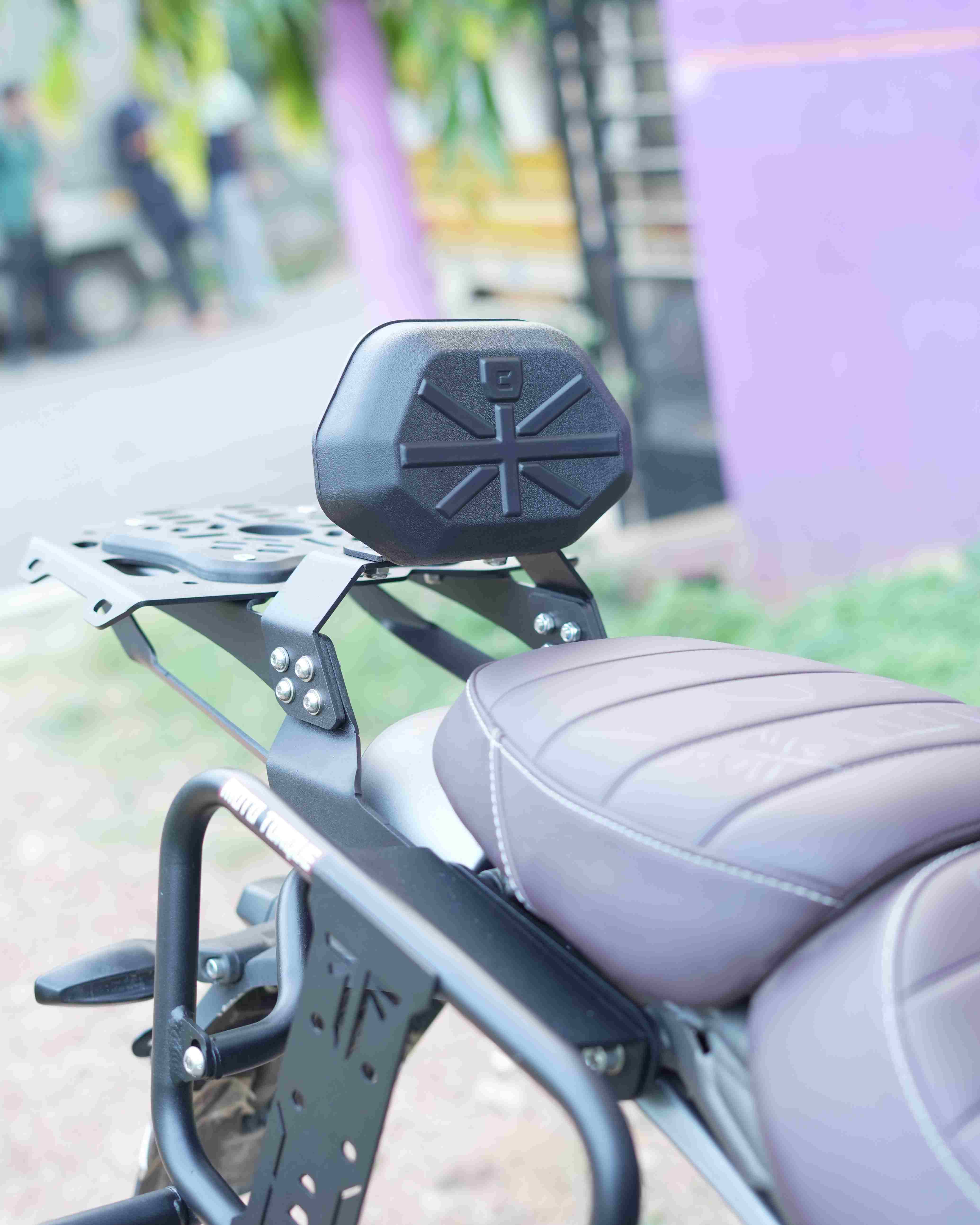 Carbon Racing Backrest For Triumph Scrambler 400 X (Union Jack) - Motodrift