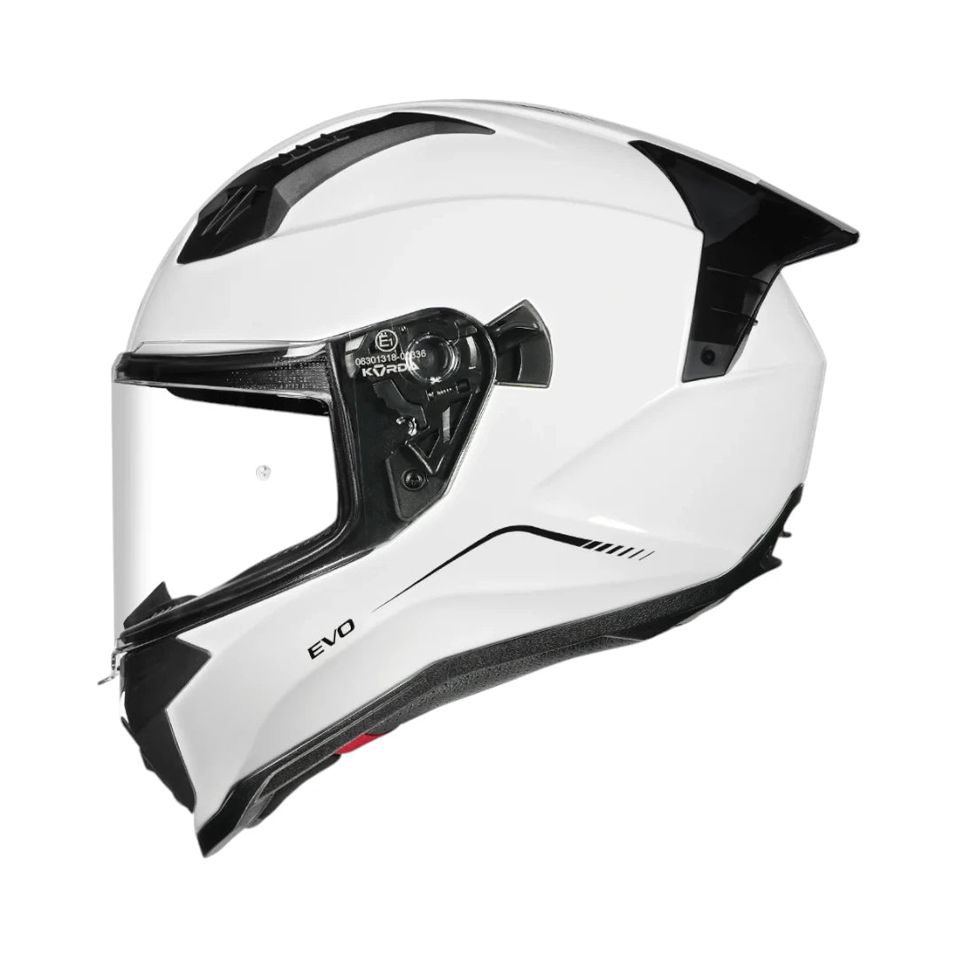 Motodrift Korda Evo Solid full face motorcycle helmet in gloss white with a clear visor and aerodynamic design