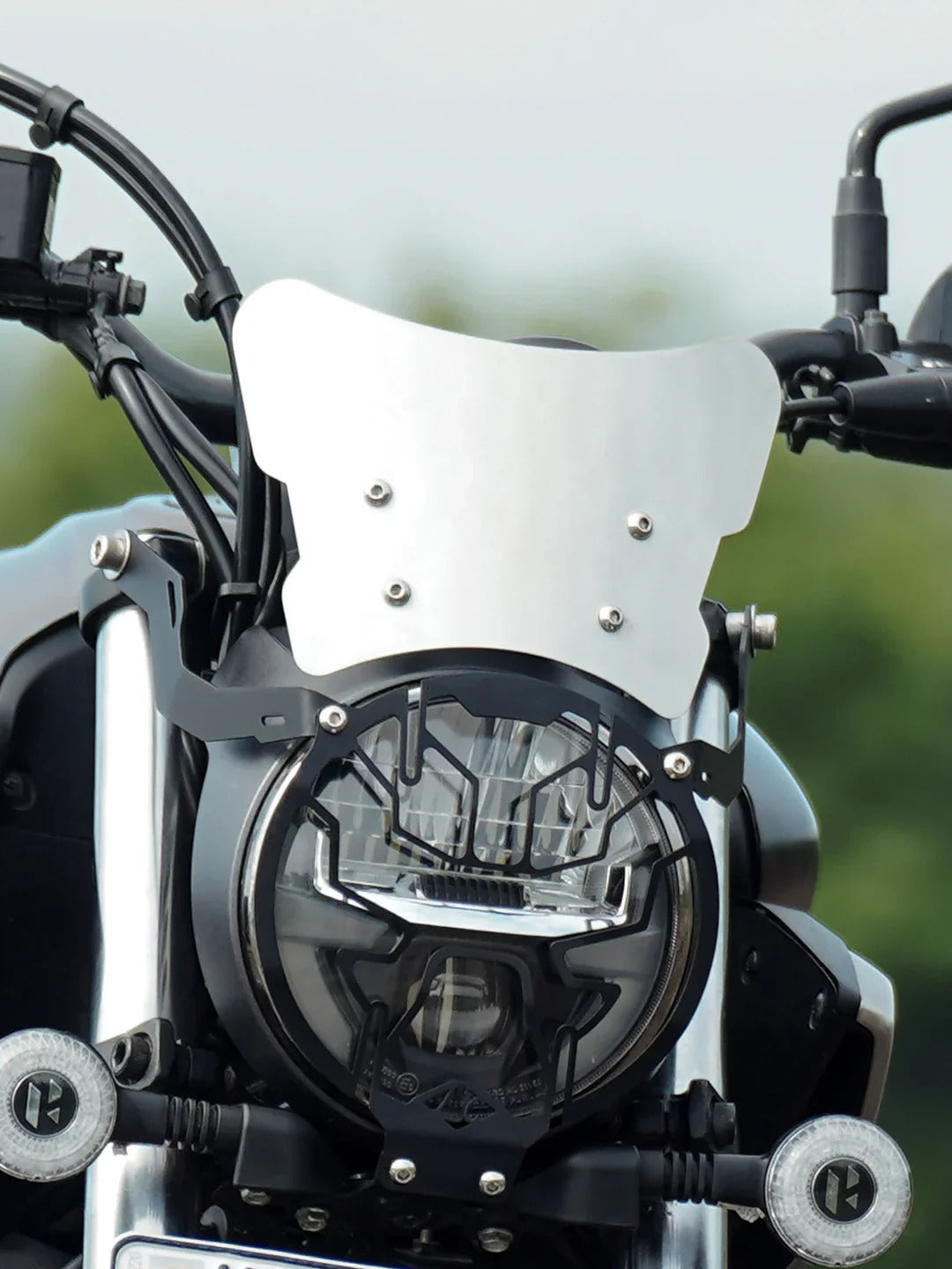 LCB Hero Mavrick 440 Zephyr Metal Visor With Number Plate Stay - Motodrift