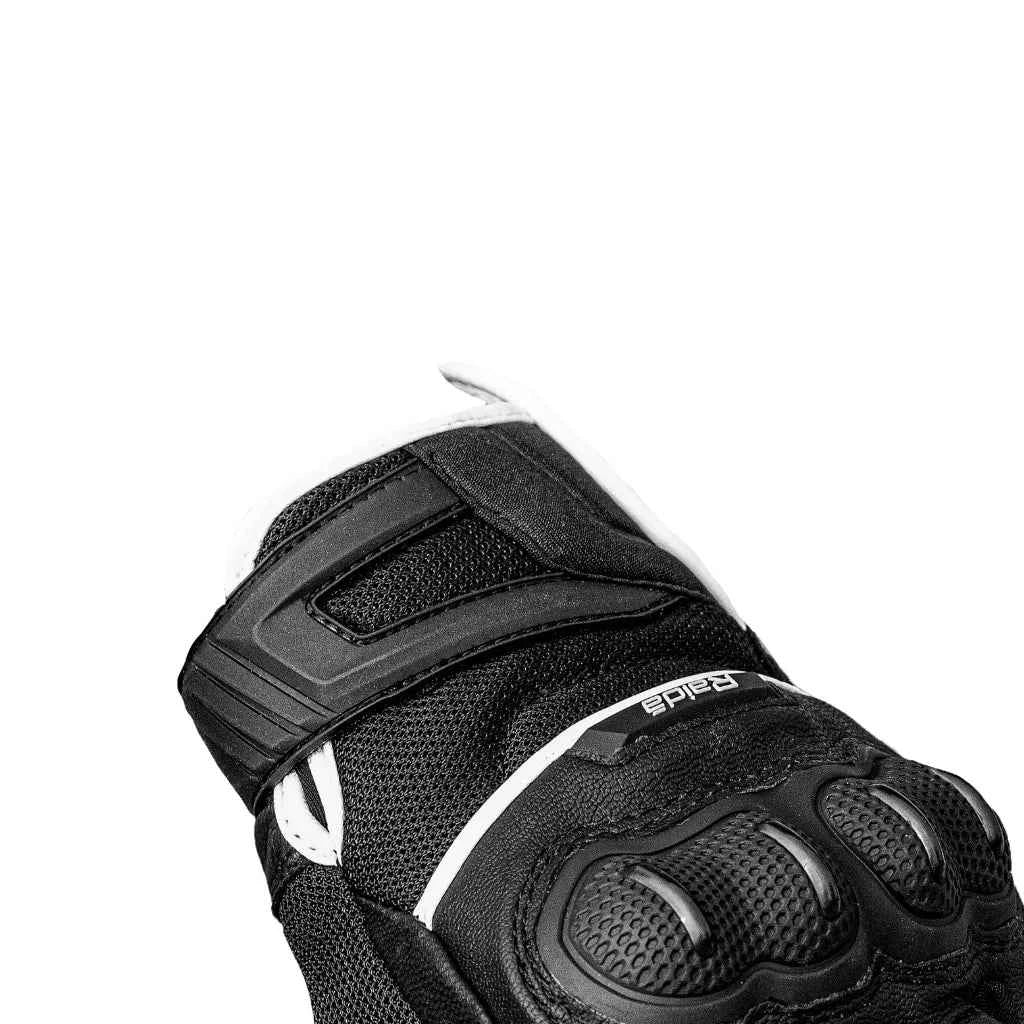 Raida AirWave Gloves White - Premium Comfort and Performance - Motodrift