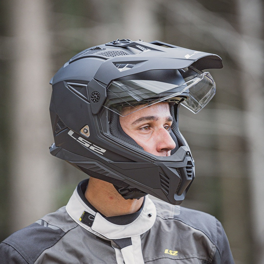 LS2 MX701 Explorer Solid Matt Black