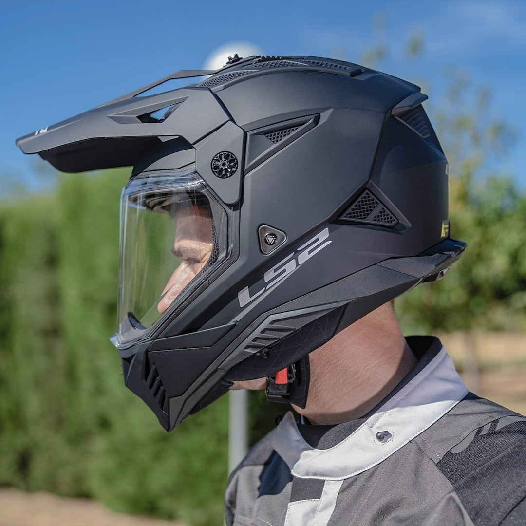 LS2 MX701 Explorer Solid Matt Black