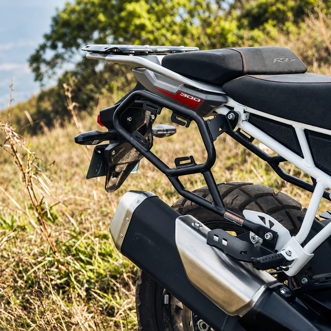 LCB TVS Apache RTX 300 Aviator Saddlestay