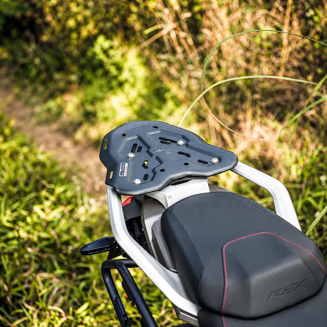 Legundary Genesis carrier plate mounted on a TVS Apache RTX 300 motorcycle for touring luggage support