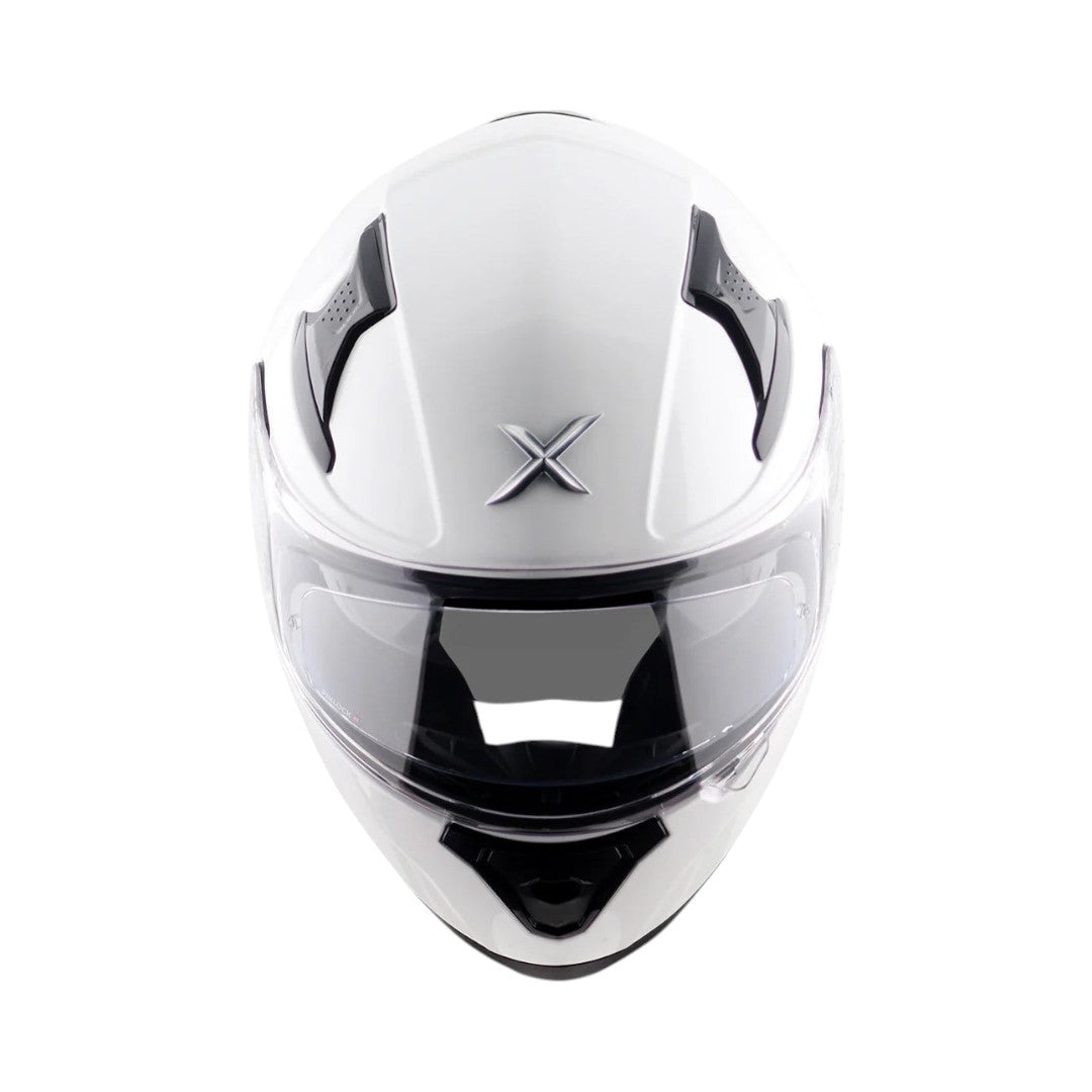 Motodrift Axor Apex solid white full-face motorcycle helmet with clear visor and top ventilation ports