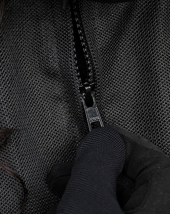 Motodrift ViaTerra Ellis women's riding jacket close-up of a durable black zipper on textured fabric