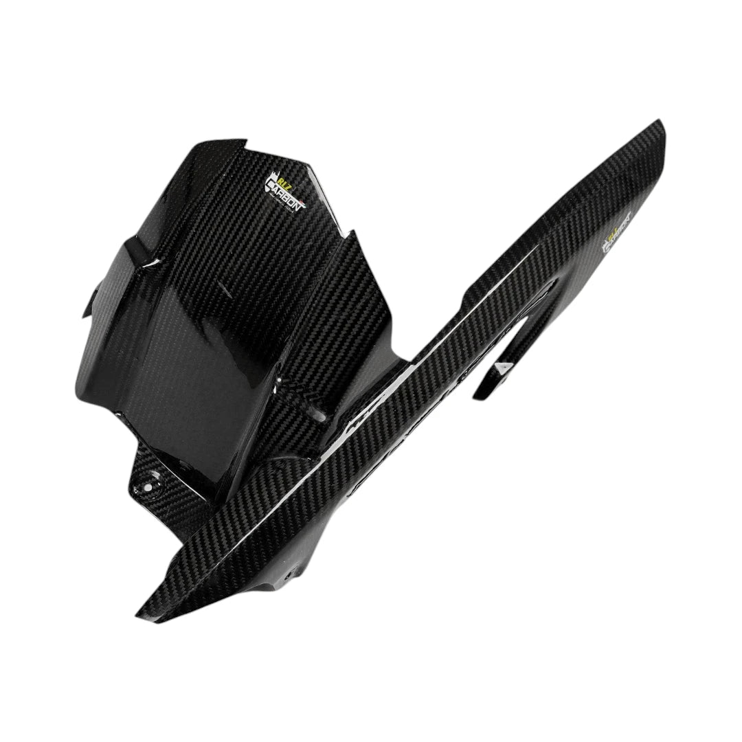 RLZ carbon fiber rear hugger and chain guard for Kawasaki Z900 in a glossy twill weave finish.